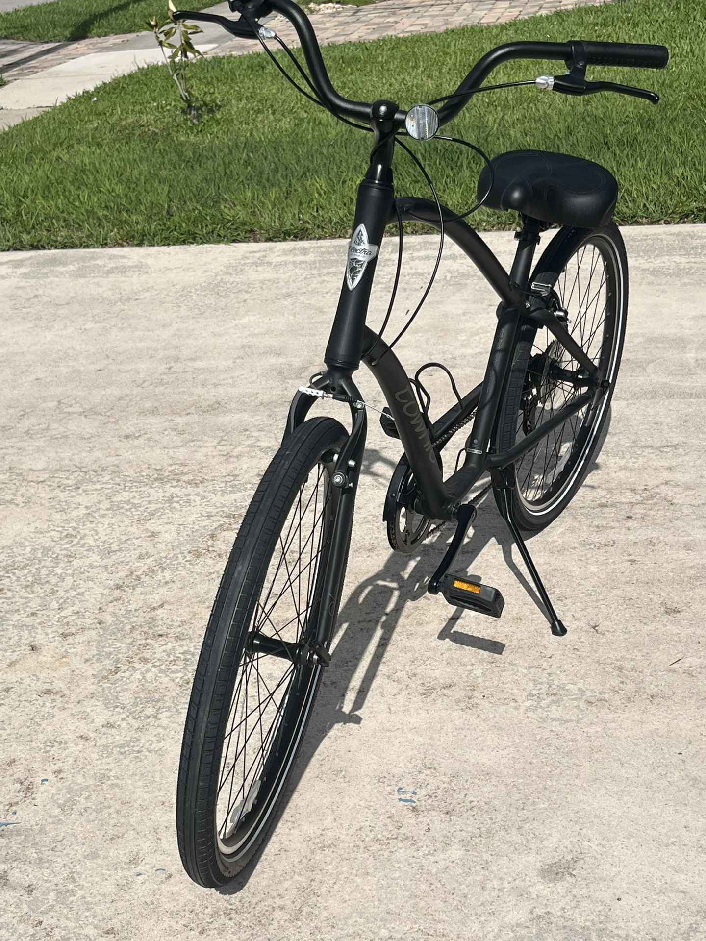 Electra Townie 7D Men’s Cruiser Bicycle, Flat Black