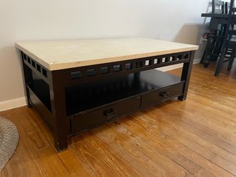 Coffee table & end tables