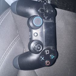 PS4 Controller 