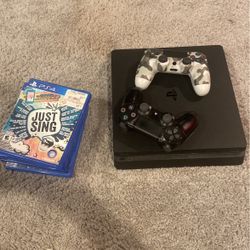 playstation 4 with 5 games and 2 controllers 