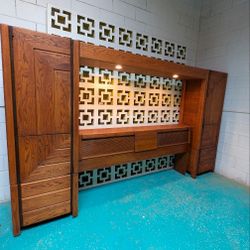 Barzilay Oak Bedroom Set 