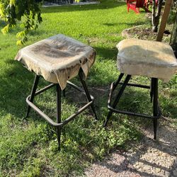 Couple stool