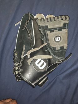 Wilson baseball glove