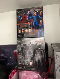 MAFEX Batman vs Superman ( bundle )