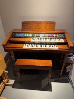 Vintage Lowry Organ