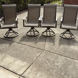 Set of 4 Patio Chairs