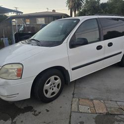 2005 Ford Freestar