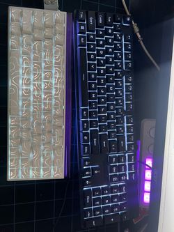 AULA HERO 68 HE and a free keyboard