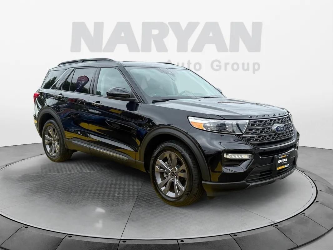 2022 Ford Explorer