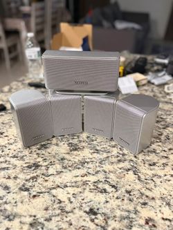 Samsung Surround Sound Speaker Set
