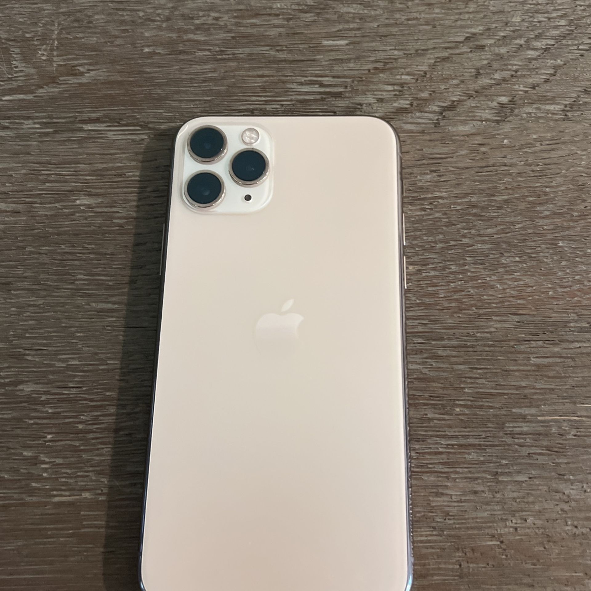 iPhone 11 Pro Mini for Sale in Clovis, CA - OfferUp