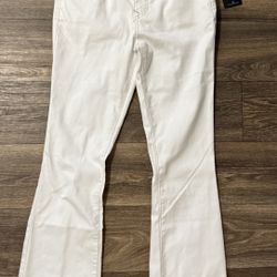 White Becca True Religion Jeans Size 28