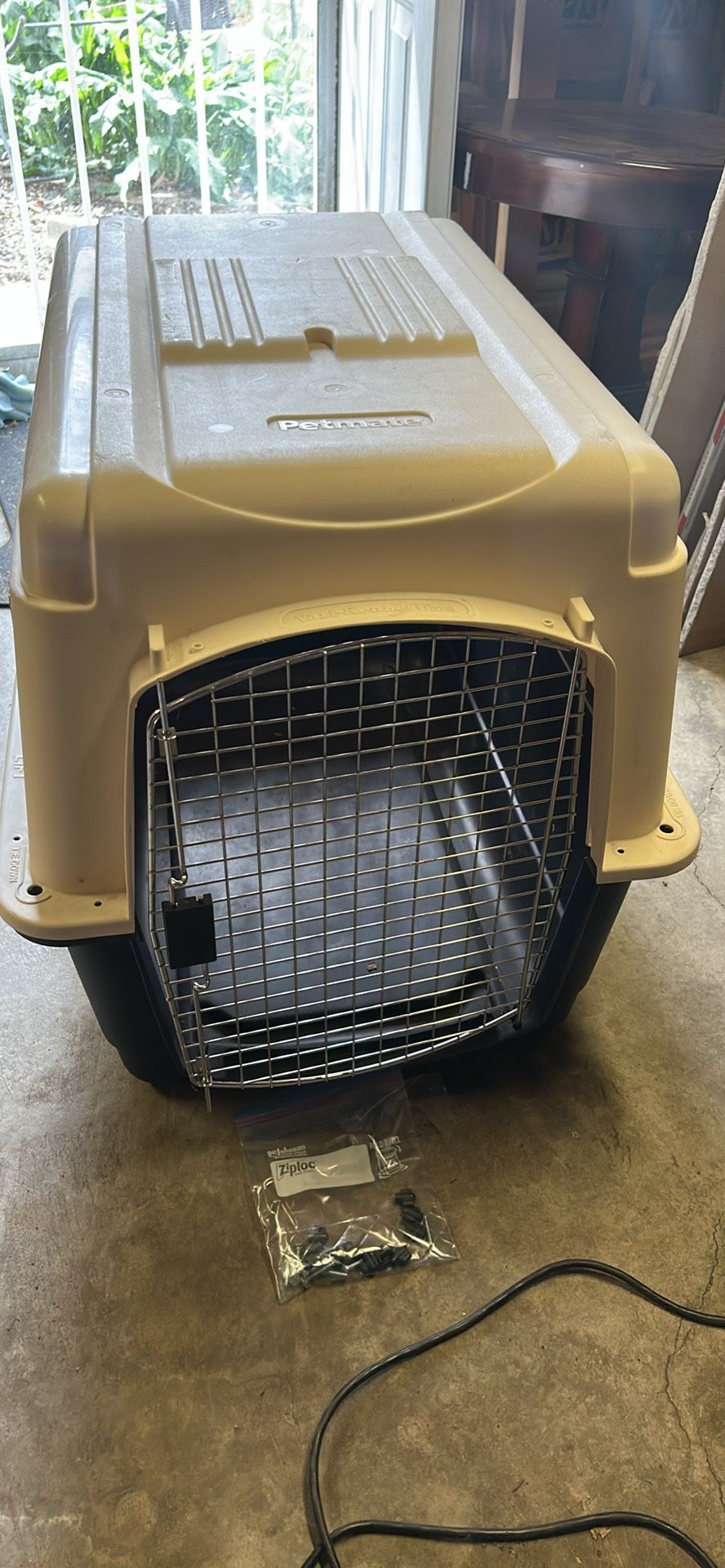 Petmate Ultra Vari Kennel Crate Carrier Large