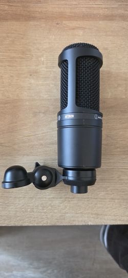 Audio-Technica AT2020 Cardioid Condenser Studio XLR Microphone