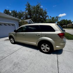 2011 Dodge Journey