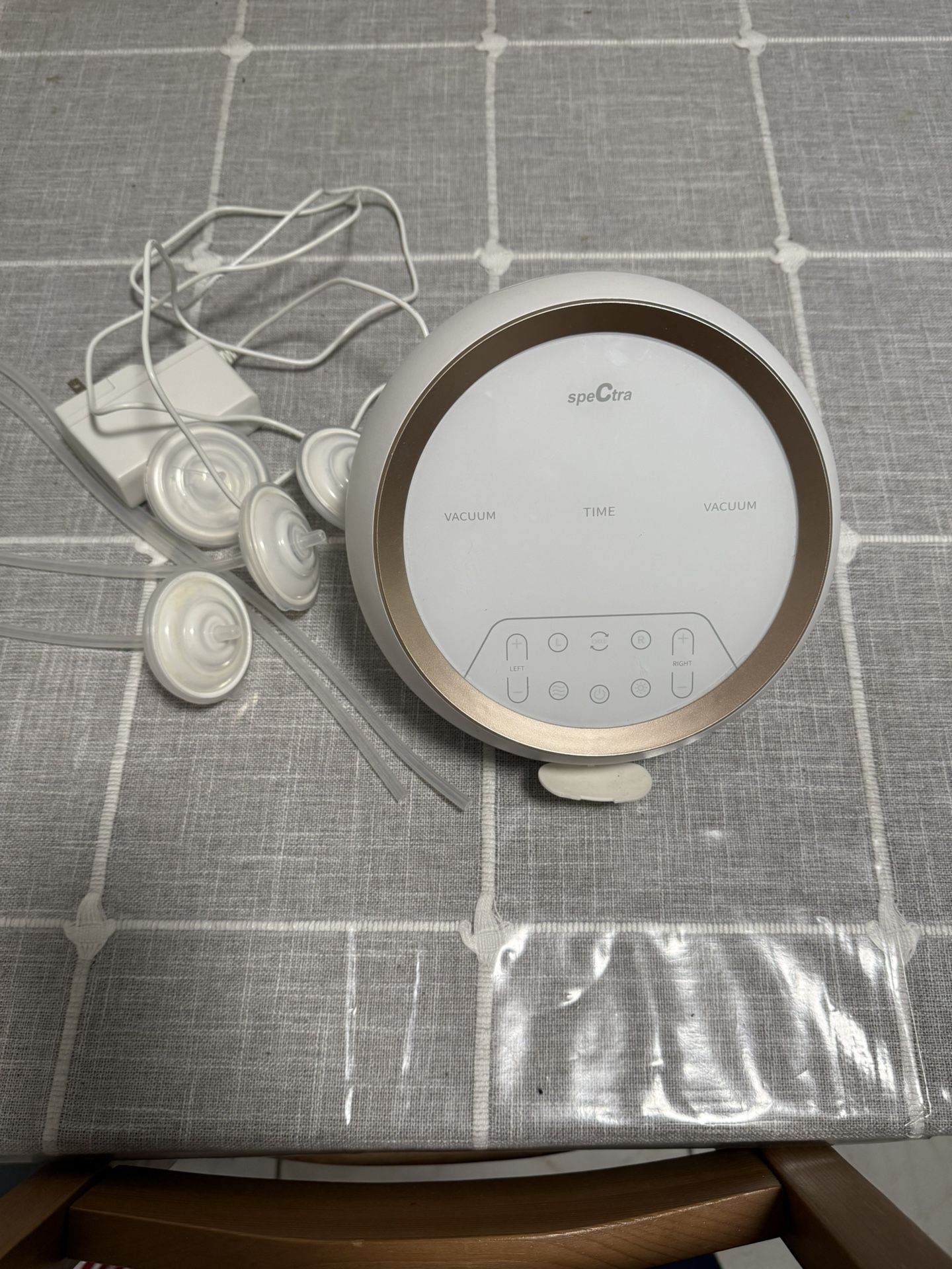 Spectra Gold Breast pump