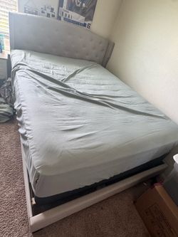 Queen Bed Set – Beautyrest Silver Pillow Top Mattress + Gray Frame
