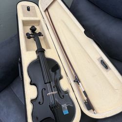 Violin BRAND NEW NEVER USED