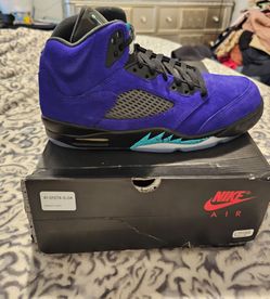 SZ10.5 DEAD STOCK JORDAN 5 ALTERNATE 🍇
