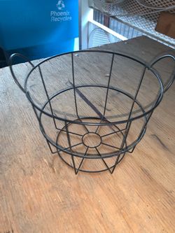 Round Metal Wire Basket with Handles
