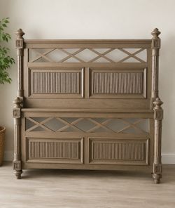 Havertys Queen Size Bed – Solid Wood