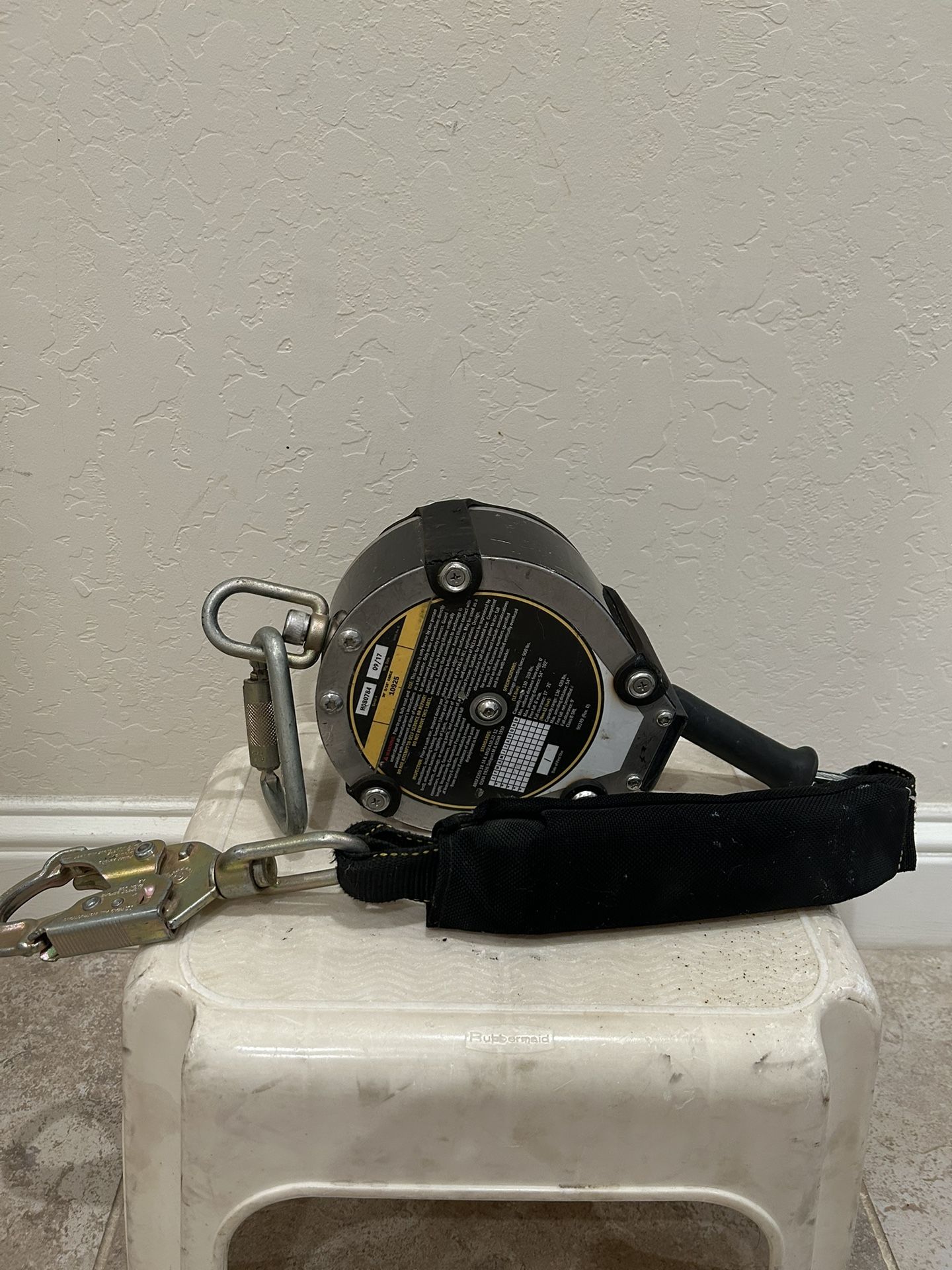 Guardian Halo Steel Snap Hook Carabiner