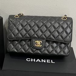 Brand New CHANEL Cavier Quilted Black Medium Double Flap bag 
