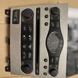 Infiniti G35 X Radio And Screen Parts