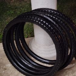 26'×1.95almost New Bike Tires 