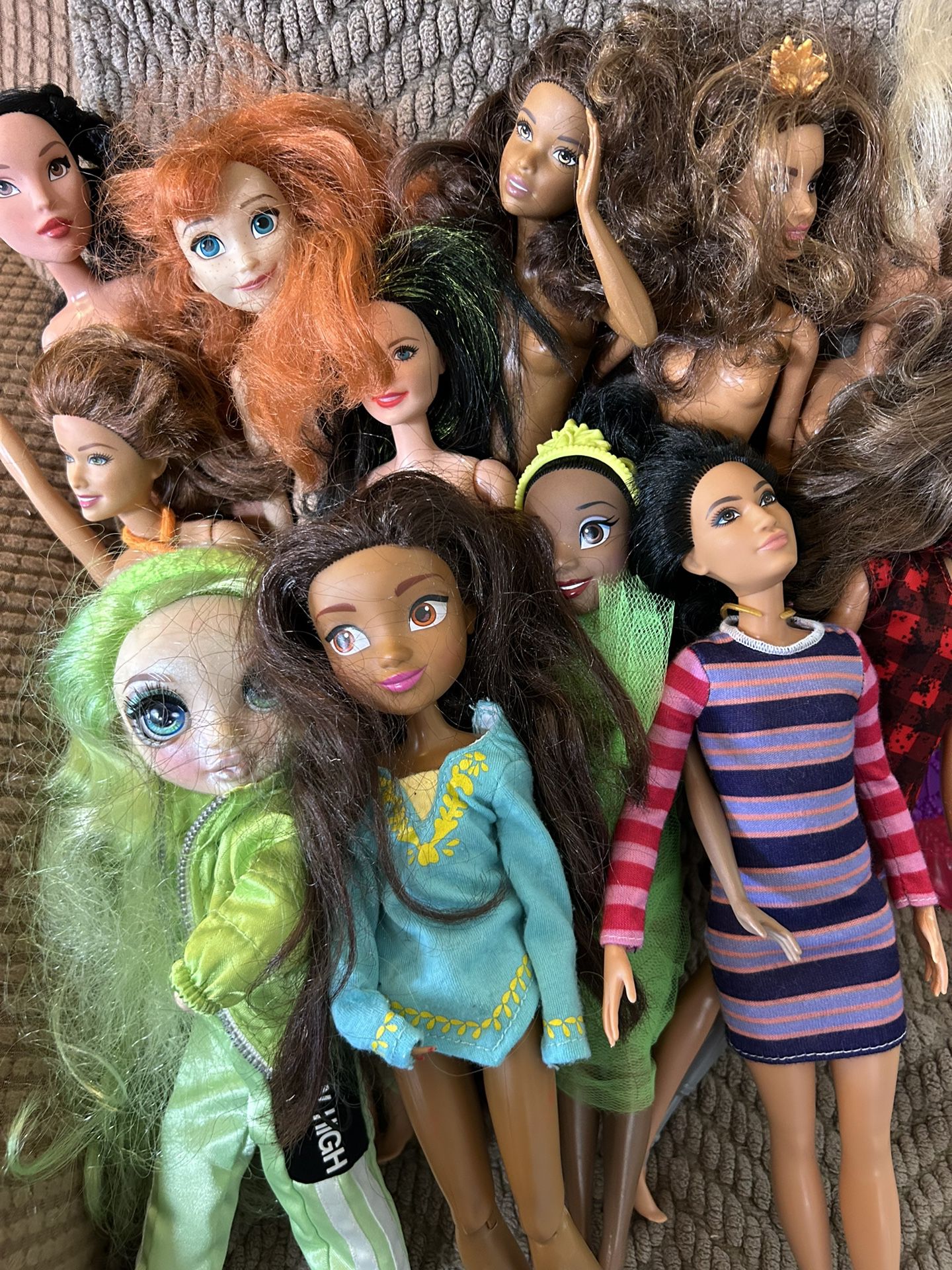 multiple barbie dolls and other Doll Bundle $19