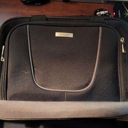 laptop bag in great shape