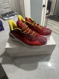Curry Basketball Shoes Youth 6.5