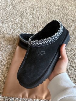 UGG Tasman Slipper Black Suede Size [US 8] [Brand New]