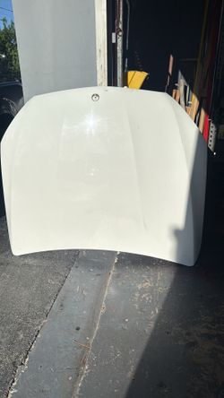 Mercedes benz Glc 16-22 hood oem