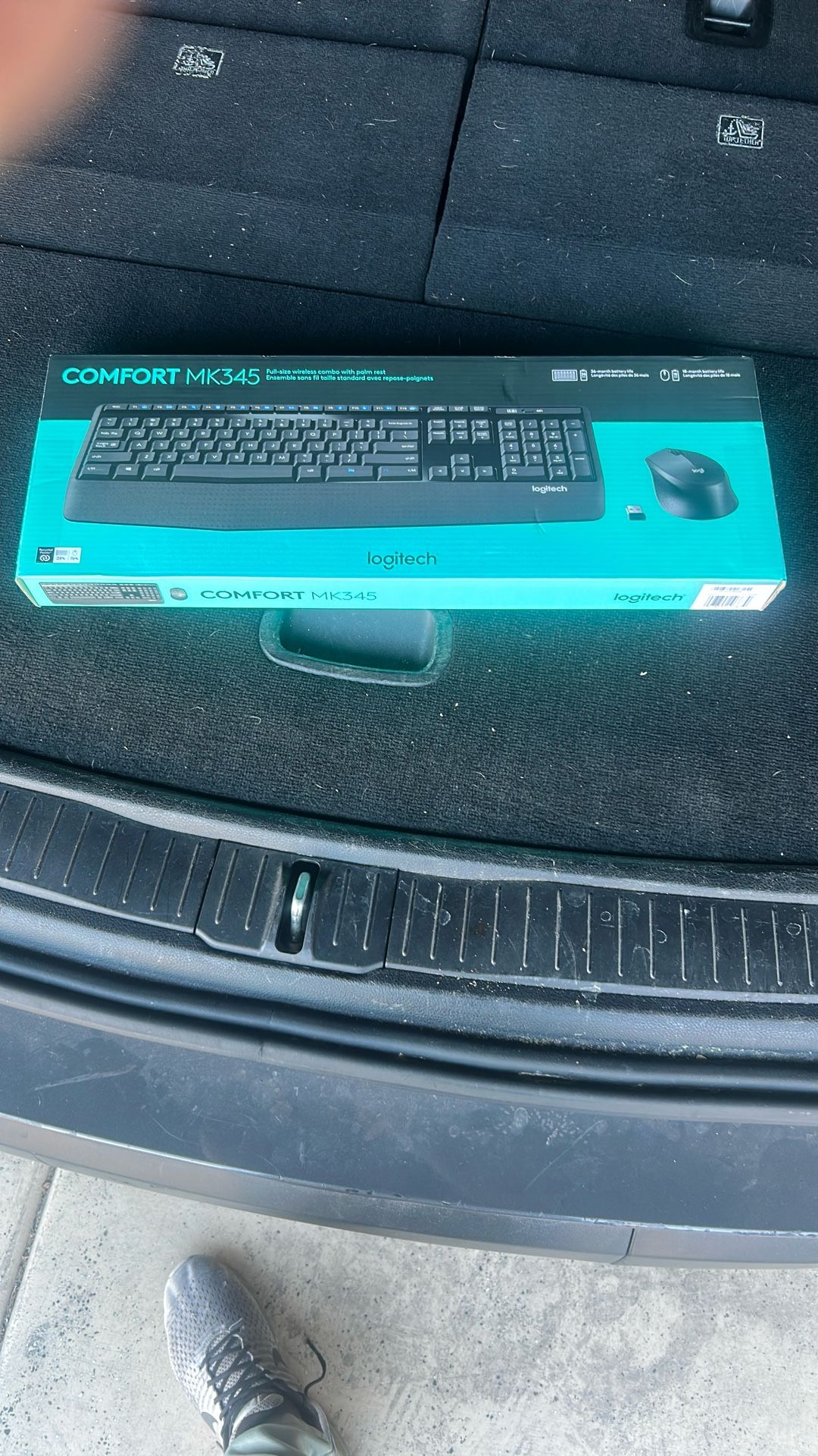 Comfort MK345 Keyboard W/ Mouse