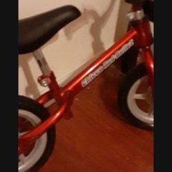 Scoot Scoot Chicco Bike $25.00 Cash Only (Serious Buyers)