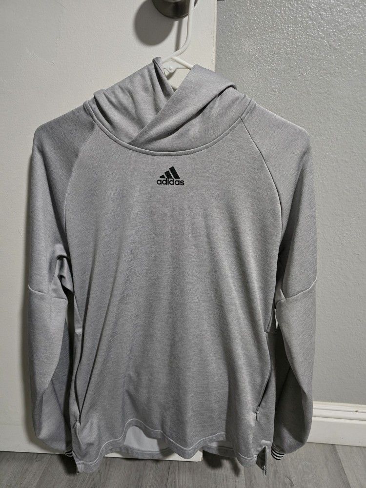Adidas sweater