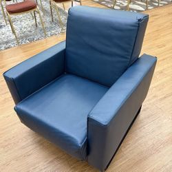 CINEAK Leather Lounge Chair - Price is per chair (16 available)