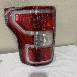 2018-2020 ford f150 tail light 
