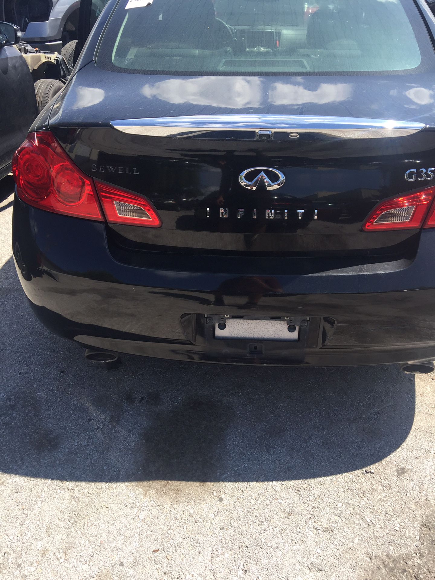 2009 2013 Infiniti G 35G 37for parts