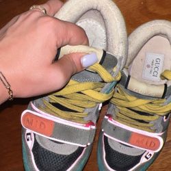 Gucci Sneakers