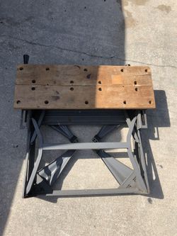 Foldable work bench