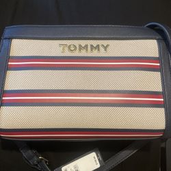 Tommy Hilfiger Purse 