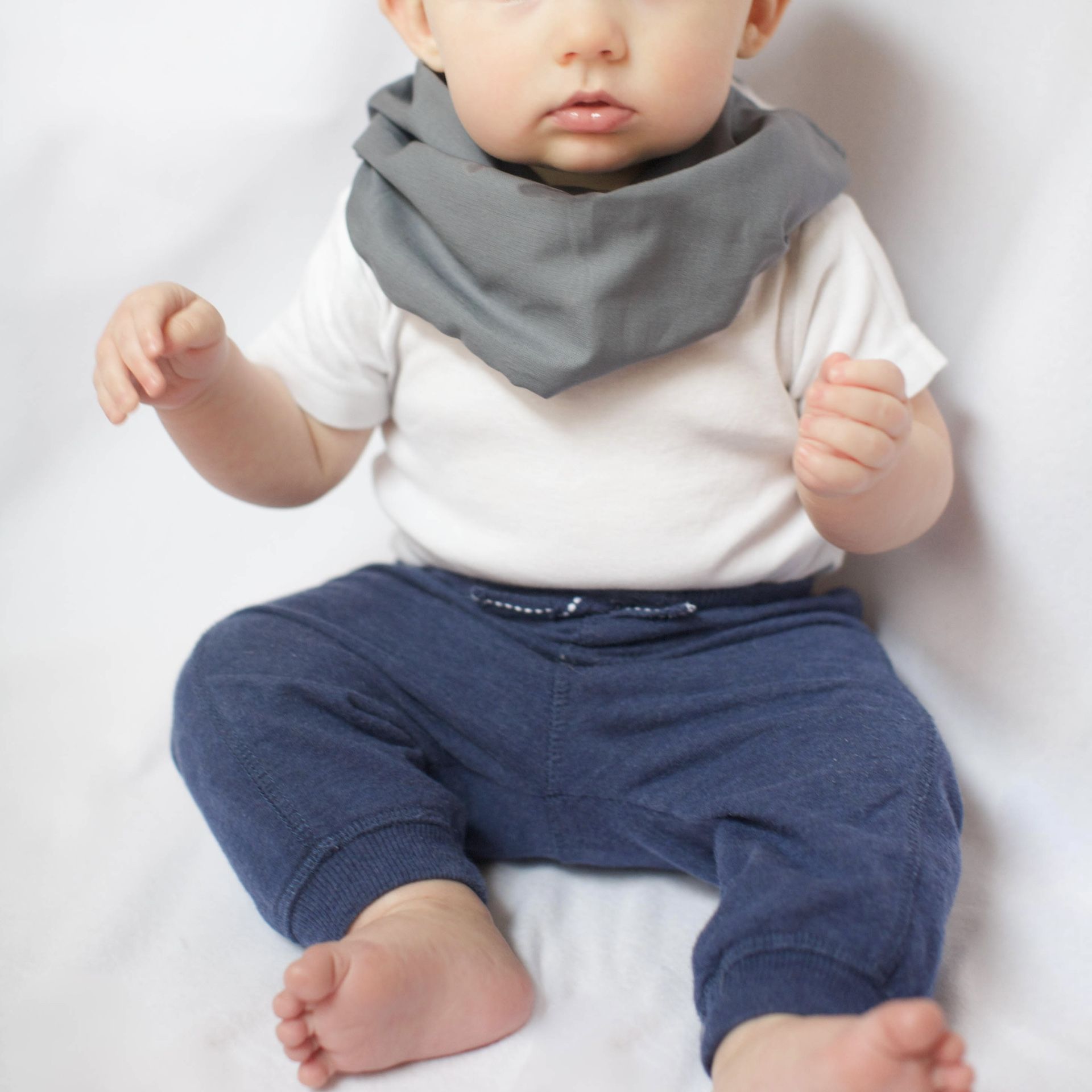 Boys Or Girls Infant Toddler Gray Infinity Scarf 🧣 Bib
