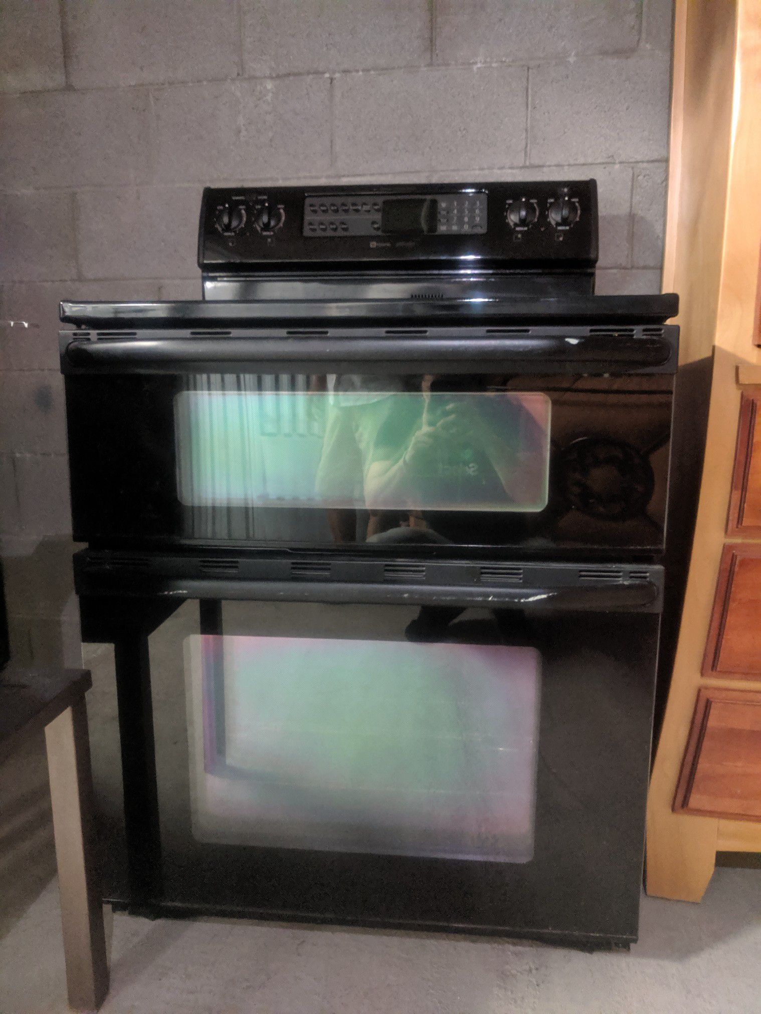 Maytag double oven electric Range