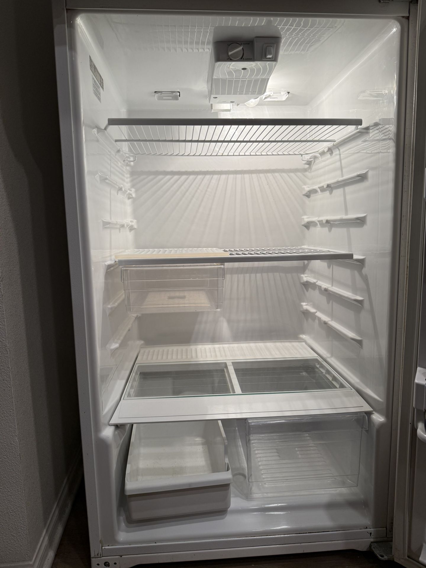 Whirlpool refrigerator For Sale