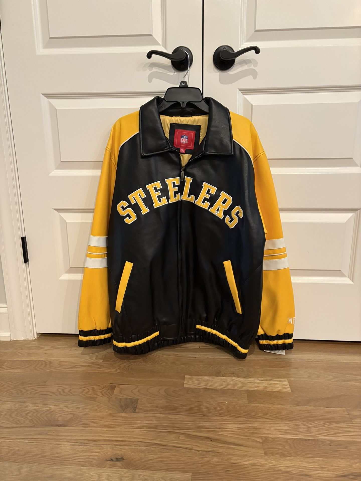 Steelers jacket — large