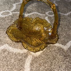 8 inch amber glass basket has flaws