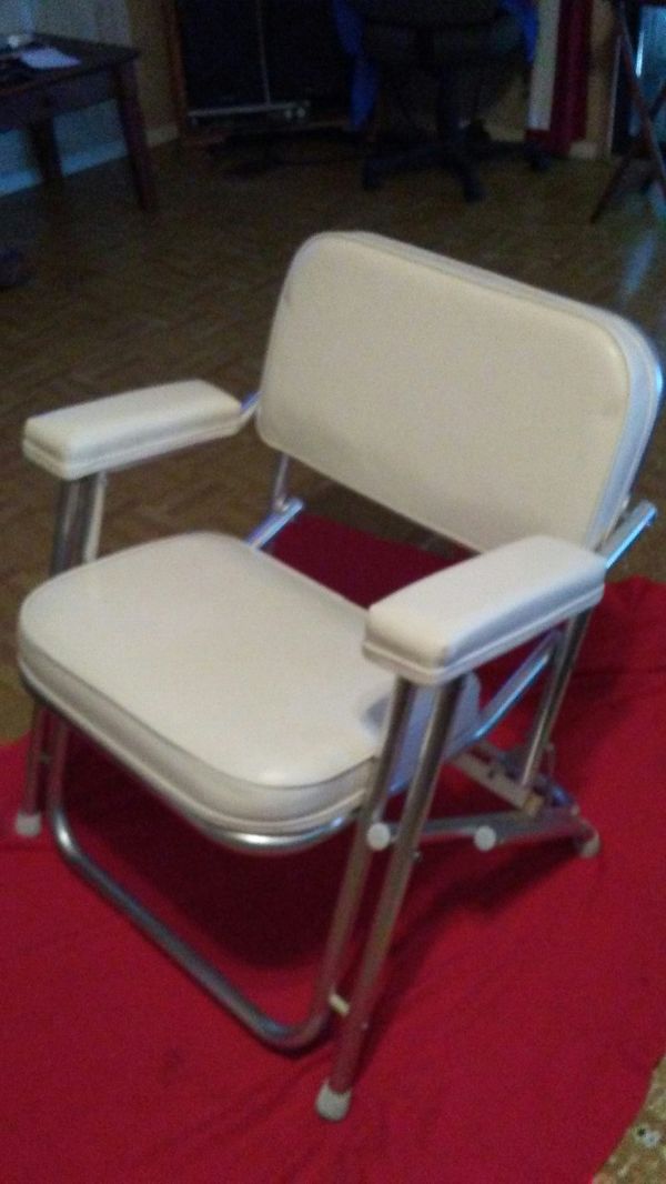Captain Chair Like New For Sale In Punta Gorda Fl Offerup