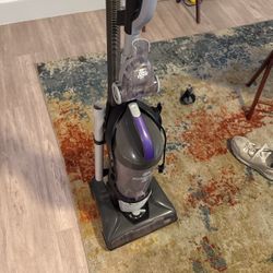 Dirt Devil Powemax Hardwood And Floor Vacuum